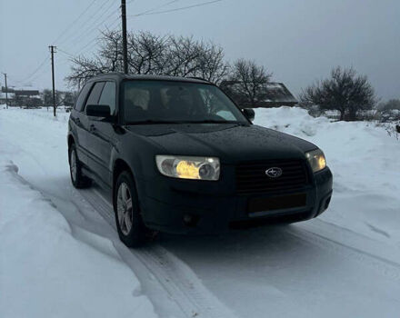 Черный Субару Форестер, объемом двигателя 2 л и пробегом 330 тыс. км за 5300 $, фото 1 на Automoto.ua