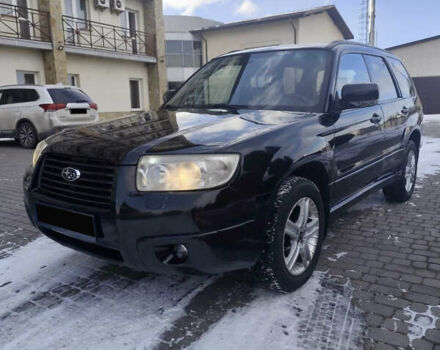 Черный Субару Форестер, объемом двигателя 2 л и пробегом 330 тыс. км за 4999 $, фото 1 на Automoto.ua