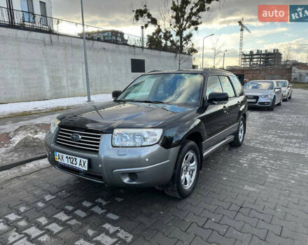 Черный Субару Форестер, объемом двигателя 1.99 л и пробегом 239 тыс. км за 6100 $, фото 1 на Automoto.ua