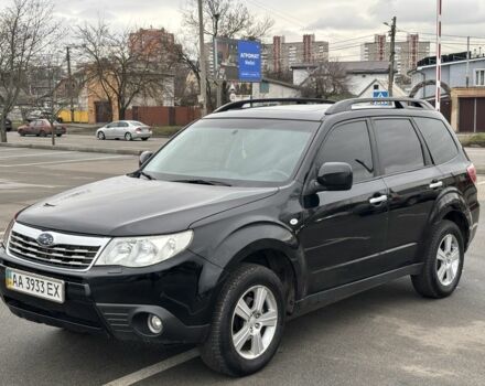 Черный Субару Форестер, объемом двигателя 2 л и пробегом 210 тыс. км за 7400 $, фото 1 на Automoto.ua