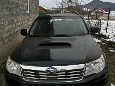 Черный Субару Форестер, объемом двигателя 2 л и пробегом 250 тыс. км за 3200 $, фото 1 на Automoto.ua