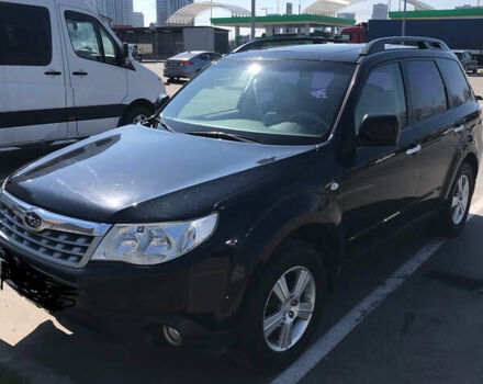 Черный Субару Форестер, объемом двигателя 2 л и пробегом 360 тыс. км за 10000 $, фото 1 на Automoto.ua