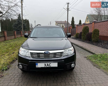 Черный Субару Форестер, объемом двигателя 0 л и пробегом 148 тыс. км за 8200 $, фото 1 на Automoto.ua