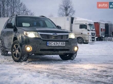 Чорний Субару Forester, об'ємом двигуна 1.99 л та пробігом 266 тис. км за 7299 $, фото 1 на Automoto.ua