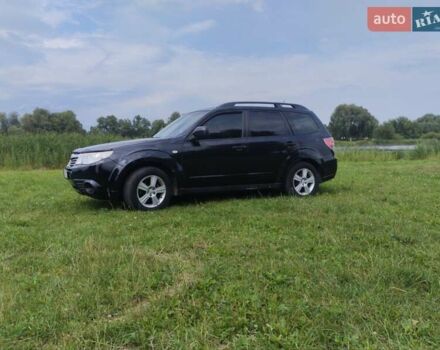 Черный Субару Форестер, объемом двигателя 1.99 л и пробегом 283 тыс. км за 6500 $, фото 1 на Automoto.ua