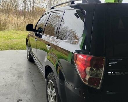 Черный Субару Форестер, объемом двигателя 2 л и пробегом 220 тыс. км за 8000 $, фото 1 на Automoto.ua