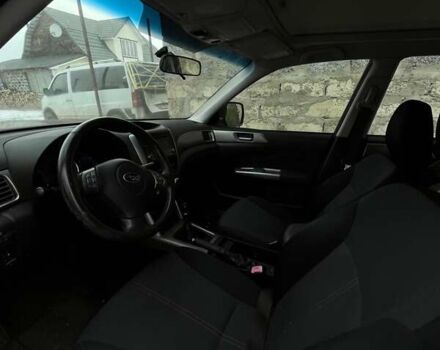 Черный Субару Форестер, объемом двигателя 2 л и пробегом 250 тыс. км за 3200 $, фото 1 на Automoto.ua