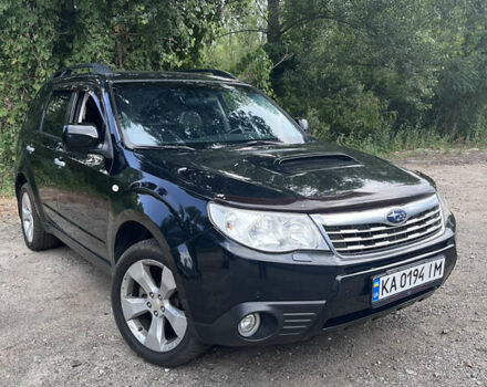 Черный Субару Форестер, объемом двигателя 2.46 л и пробегом 345 тыс. км за 7999 $, фото 1 на Automoto.ua