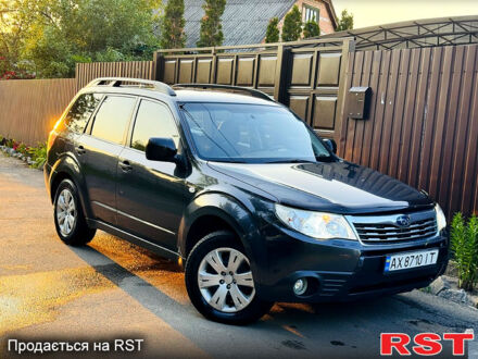 Чорний Субару Forester, об'ємом двигуна 2 л та пробігом 257 тис. км за 8500 $, фото 1 на Automoto.ua