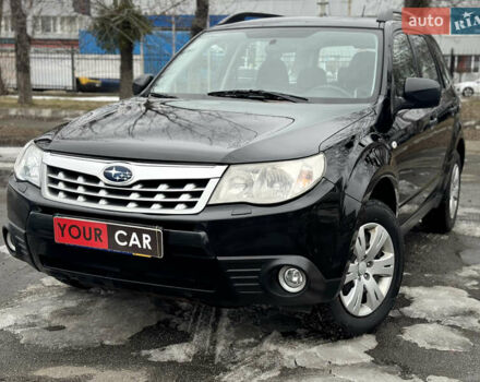 Черный Субару Форестер, объемом двигателя 2 л и пробегом 249 тыс. км за 9700 $, фото 1 на Automoto.ua
