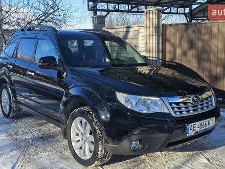 Чорний Субару Forester, об'ємом двигуна 2 л та пробігом 200 тис. км за 9800 $, фото 1 на Automoto.ua
