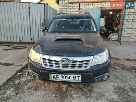 Чорний Субару Forester, об'ємом двигуна 2 л та пробігом 250 тис. км за 11000 $, фото 1 на Automoto.ua