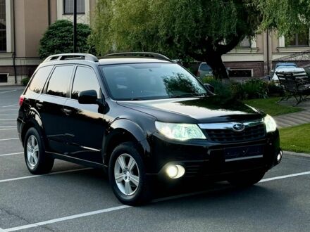 Субару Forester 2012 у Києві на Automoto.ua Чорний Субару Forester, об'ємом двигуна 2 л та пробігом 155 тис. км за 10300 $, фото 1 на Automoto.ua