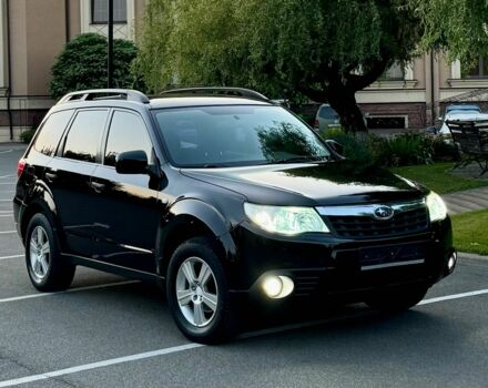 Чорний Субару Forester, об'ємом двигуна 2 л та пробігом 155 тис. км за 10300 $, фото 1 на Automoto.ua