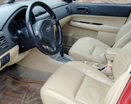 Красный Субару Форестер, объемом двигателя 2 л и пробегом 245 тыс. км за 6100 $, фото 6 на Automoto.ua