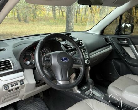 Красный Субару Форестер, объемом двигателя 2.5 л и пробегом 140 тыс. км за 14000 $, фото 5 на Automoto.ua