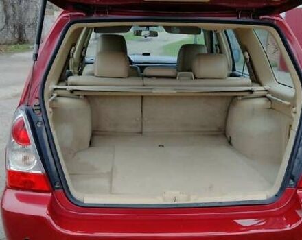 Красный Субару Форестер, объемом двигателя 2 л и пробегом 245 тыс. км за 6100 $, фото 3 на Automoto.ua