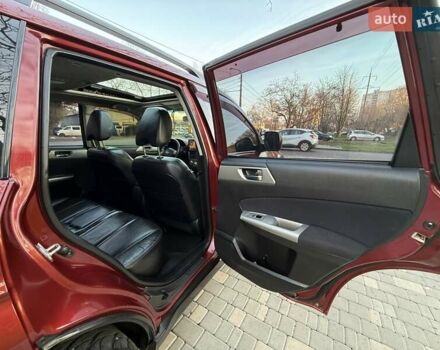Червоний Субару Forester, об'ємом двигуна 2.46 л та пробігом 181 тис. км за 9999 $, фото 23 на Automoto.ua
