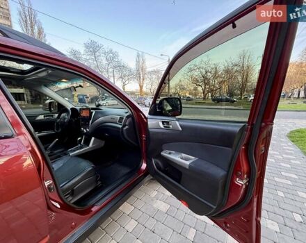 Червоний Субару Forester, об'ємом двигуна 2.46 л та пробігом 181 тис. км за 9999 $, фото 78 на Automoto.ua
