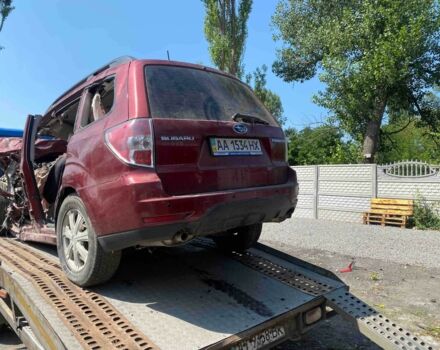 Красный Субару Форестер, объемом двигателя 0 л и пробегом 100 тыс. км за 1000 $, фото 1 на Automoto.ua