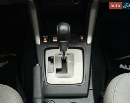 Красный Субару Форестер, объемом двигателя 2.5 л и пробегом 200 тыс. км за 9900 $, фото 48 на Automoto.ua