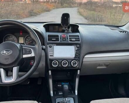 Красный Субару Форестер, объемом двигателя 2.46 л и пробегом 270 тыс. км за 12200 $, фото 10 на Automoto.ua