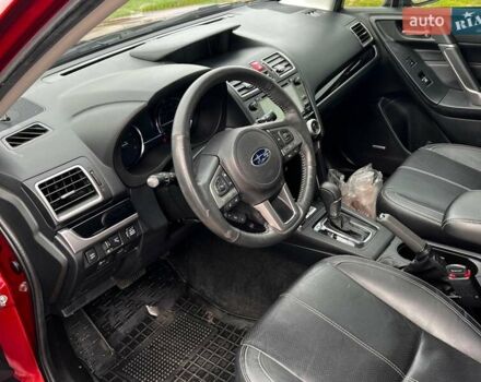 Красный Субару Форестер, объемом двигателя 2 л и пробегом 132 тыс. км за 15000 $, фото 8 на Automoto.ua