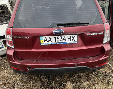 Красный Субару Форестер, объемом двигателя 2 л и пробегом 300 тыс. км за 1000 $, фото 1 на Automoto.ua
