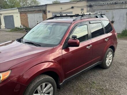 Красный Субару Форестер, объемом двигателя 2.5 л и пробегом 290 тыс. км за 11000 $, фото 1 на Automoto.ua