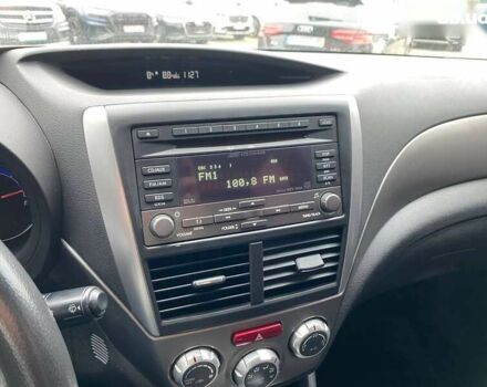 Субару Форестер, объемом двигателя 2 л и пробегом 233 тыс. км за 7900 $, фото 12 на Automoto.ua