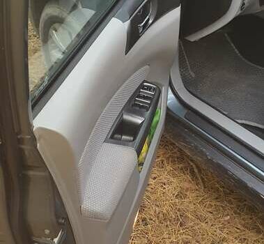 Субару Forester, об'ємом двигуна 2.46 л та пробігом 230 тис. км за 9400 $, фото 2 на Automoto.ua