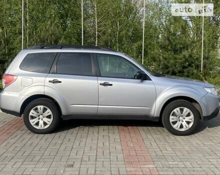 Субару Forester, об'ємом двигуна 1.99 л та пробігом 229 тис. км за 8900 $, фото 5 на Automoto.ua