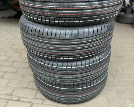 Субару Форестер, объемом двигателя 2.5 л и пробегом 250 тыс. км за 11500 $, фото 4 на Automoto.ua