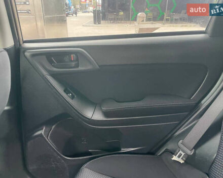 Субару Форестер, объемом двигателя 2.5 л и пробегом 164 тыс. км за 9800 $, фото 13 на Automoto.ua