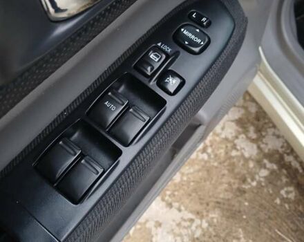 Желтый Субару Форестер, объемом двигателя 2 л и пробегом 320 тыс. км за 5000 $, фото 12 на Automoto.ua