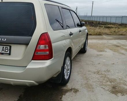 Желтый Субару Форестер, объемом двигателя 2 л и пробегом 320 тыс. км за 5000 $, фото 3 на Automoto.ua
