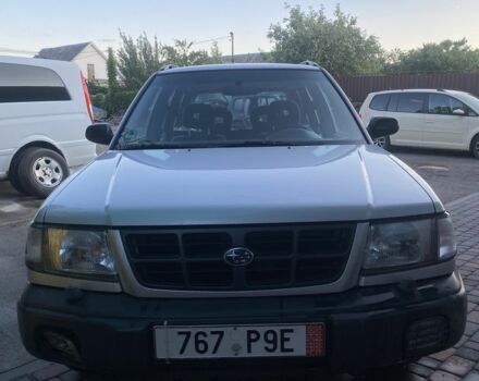 Субару Форестер 2000 в Вольнянске на Automoto.ua Серый Субару Форестер, объемом двигателя 0 л и пробегом 210 тыс. км за 1439 $, фото 1 на Automoto.ua