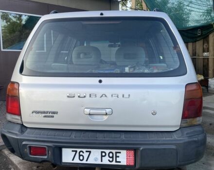 Субару Форестер 2000 в Вольнянске на Automoto.ua Серый Субару Форестер, объемом двигателя 0 л и пробегом 210 тыс. км за 1439 $, фото 3 на Automoto.ua