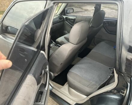 Серый Субару Форестер, объемом двигателя 2 л и пробегом 350 тыс. км за 4500 $, фото 10 на Automoto.ua