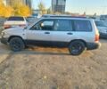 Сірий Субару Forester, об'ємом двигуна 0 л та пробігом 214 тис. км за 1551 $, фото 4 на Automoto.ua