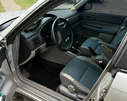 Сірий Субару Forester, об'ємом двигуна 2 л та пробігом 264 тис. км за 3999 $, фото 5 на Automoto.ua
