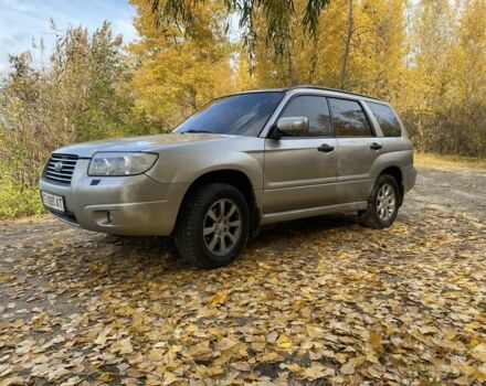 Серый Субару Форестер, объемом двигателя 2 л и пробегом 350 тыс. км за 5950 $, фото 1 на Automoto.ua