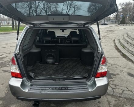 Серый Субару Форестер, объемом двигателя 2 л и пробегом 370 тыс. км за 4000 $, фото 6 на Automoto.ua