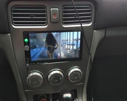 Сірий Субару Forester, об'ємом двигуна 2 л та пробігом 300 тис. км за 6500 $, фото 2 на Automoto.ua