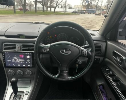 Серый Субару Форестер, объемом двигателя 2 л и пробегом 370 тыс. км за 4000 $, фото 5 на Automoto.ua