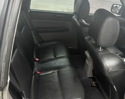 Серый Субару Форестер, объемом двигателя 2 л и пробегом 370 тыс. км за 4000 $, фото 10 на Automoto.ua