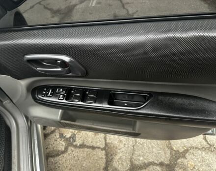 Серый Субару Форестер, объемом двигателя 2 л и пробегом 370 тыс. км за 4000 $, фото 11 на Automoto.ua