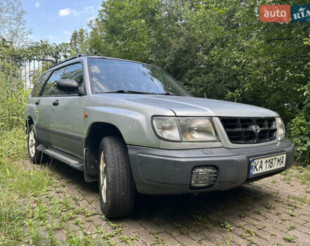 Субару Форестер 1998 в Киеве на Automoto.ua Серый Субару Форестер, объемом двигателя 2 л и пробегом 345 тыс. км за 3600 $, фото 1 на Automoto.ua