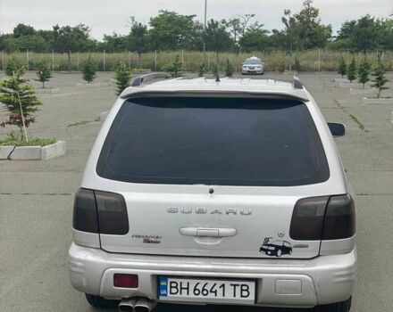 Сірий Субару Forester, об'ємом двигуна 2 л та пробігом 300 тис. км за 5800 $, фото 2 на Automoto.ua