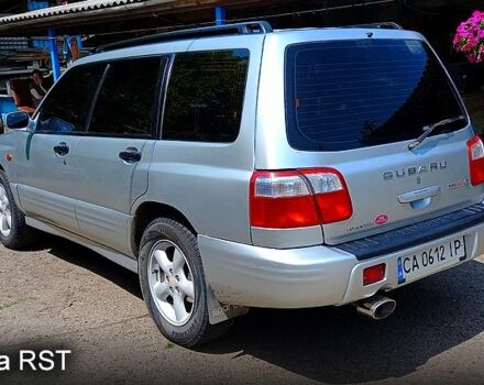 Сірий Субару Forester, об'ємом двигуна 2 л та пробігом 380 тис. км за 4900 $, фото 2 на Automoto.ua